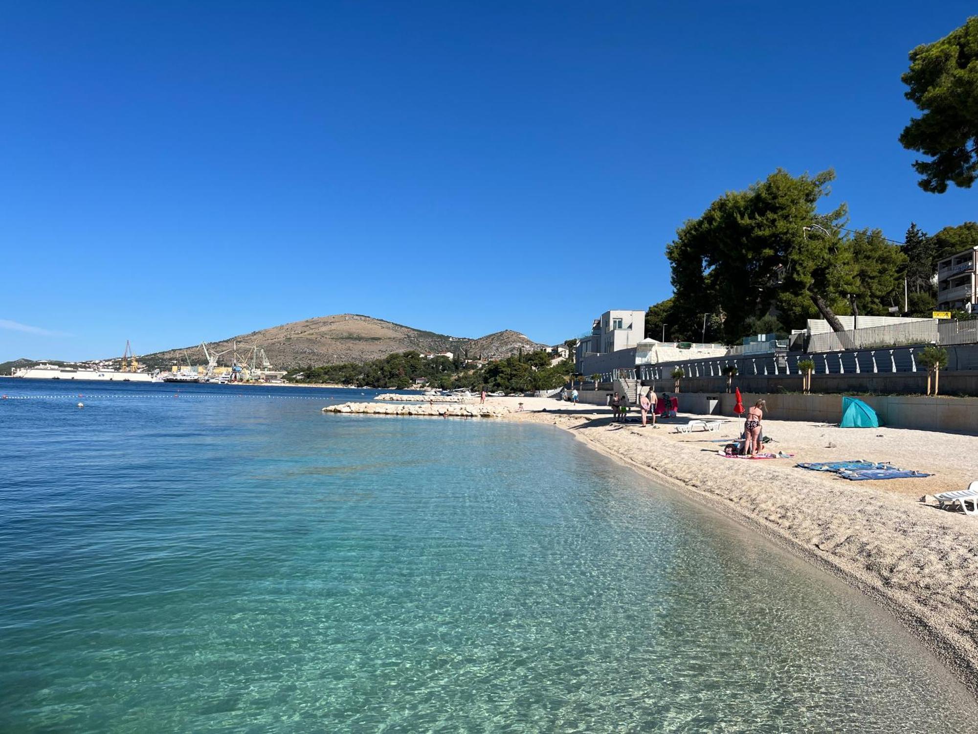 Apartments Villa Mirella 20 M From The Sea - Free Parking Трогир Экстерьер фото
