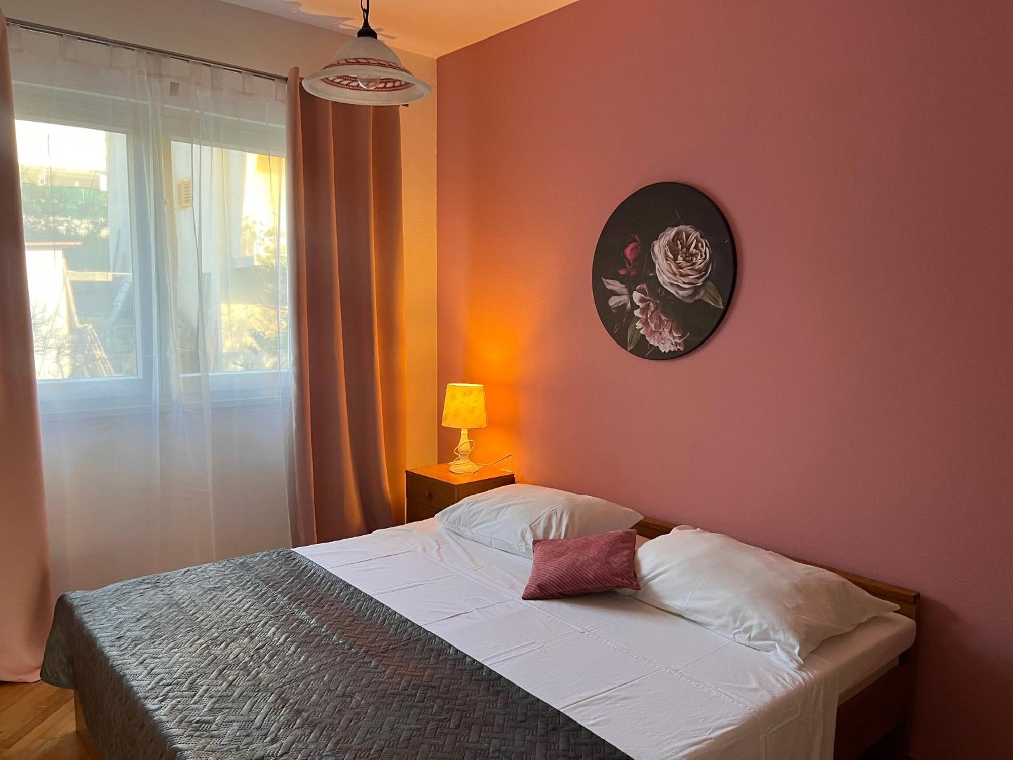 Apartments Villa Mirella 20 M From The Sea - Free Parking Трогир Экстерьер фото