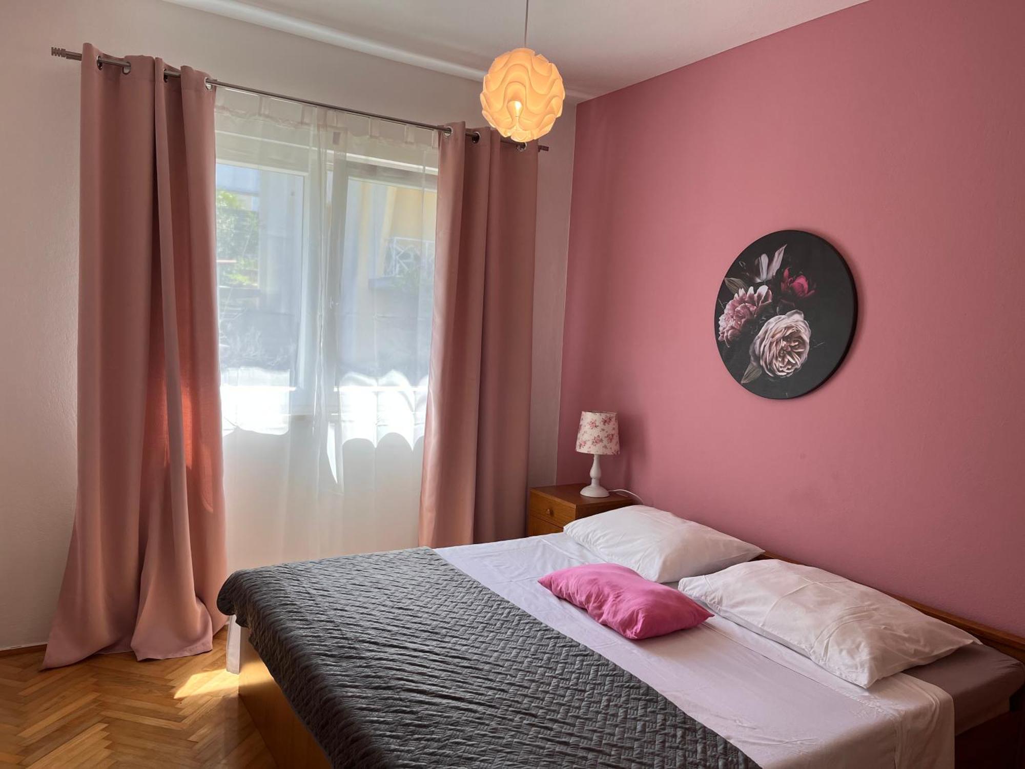 Apartments Villa Mirella 20 M From The Sea - Free Parking Трогир Экстерьер фото