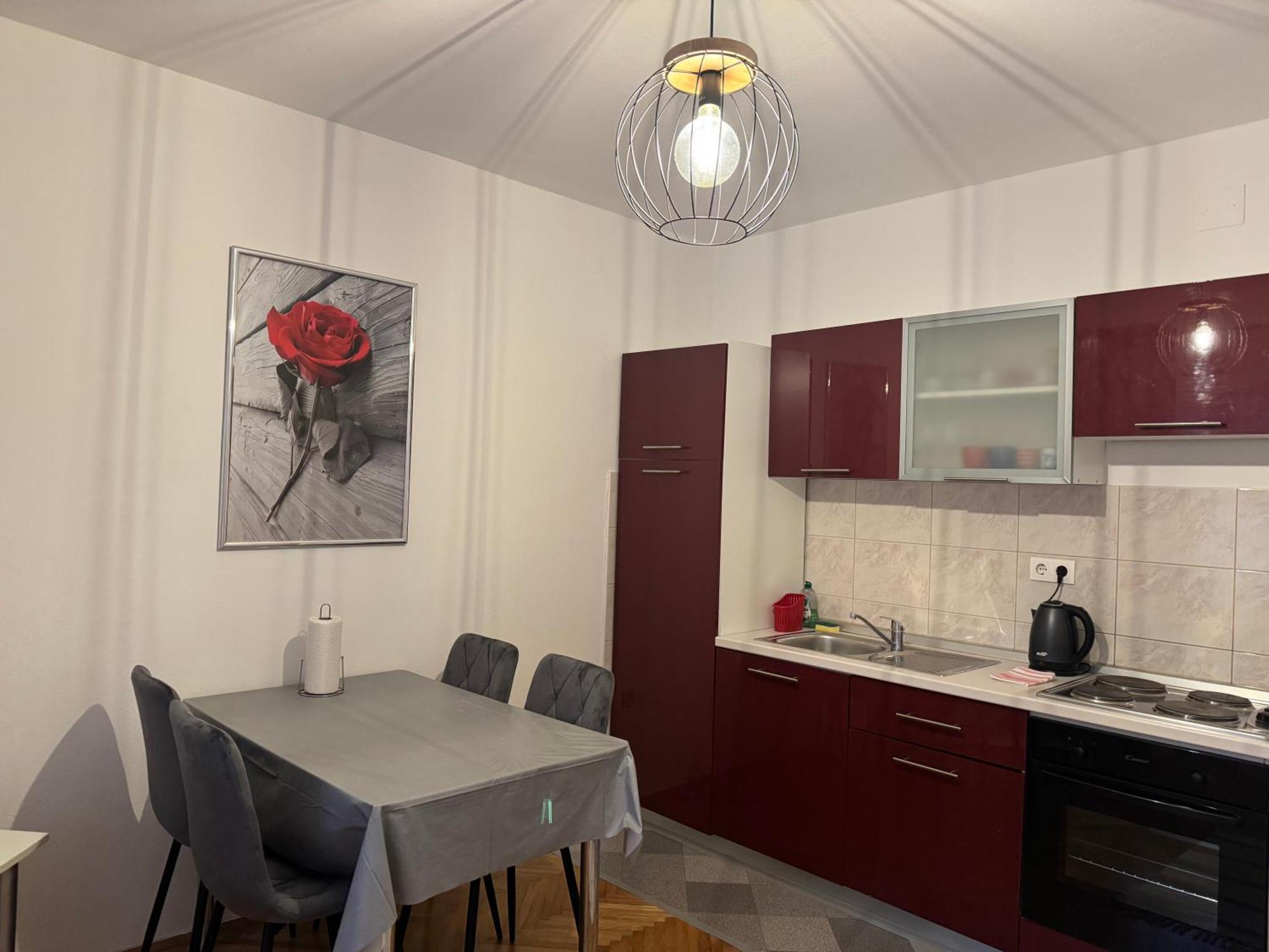 Apartments Villa Mirella 20 M From The Sea - Free Parking Трогир Экстерьер фото