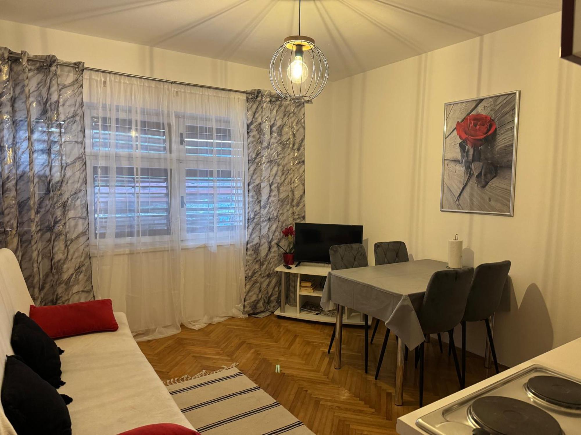 Apartments Villa Mirella 20 M From The Sea - Free Parking Трогир Экстерьер фото